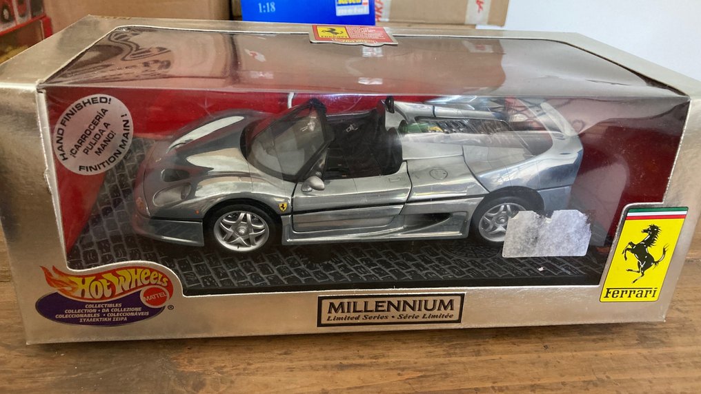 Hot Wheels Mattel Techno Giodi 1 18 Model Car 5 Modelli Ferrari Stradali E Da Corsa