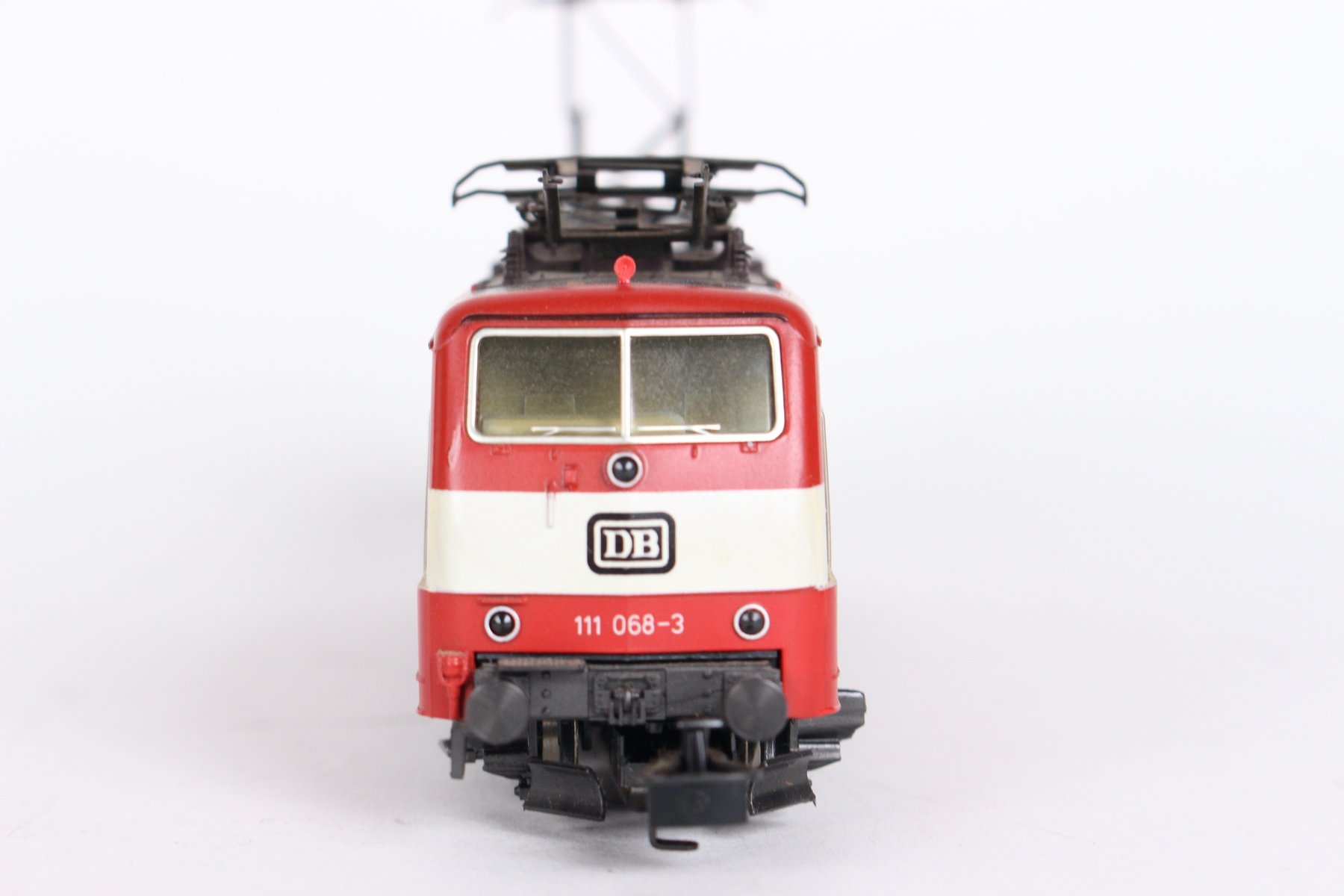 Märklin H0 3172 Electric locomotive BR 111 red white Catawiki