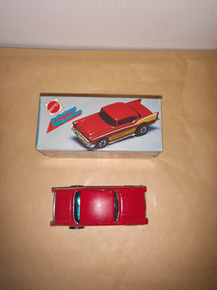 Hot Wheels Mattel Model Car Chevy Flying Colors N No Redline Made In