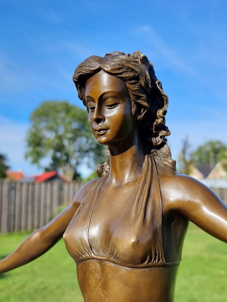 Beeld XL Bronze Lady In Bikini Statue 69 5 Cm Brons Marmer Catawiki