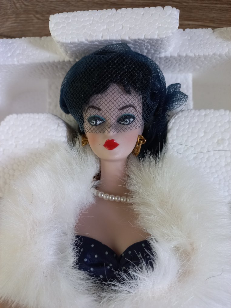 Mattel Poup E Barbie Gay Parisienne Malaisie Catawiki