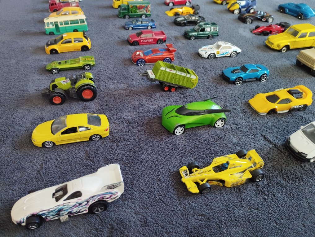 Majorette Hot Wheels Siku Corgi Tomte Norev Solido Tonka Different Scales