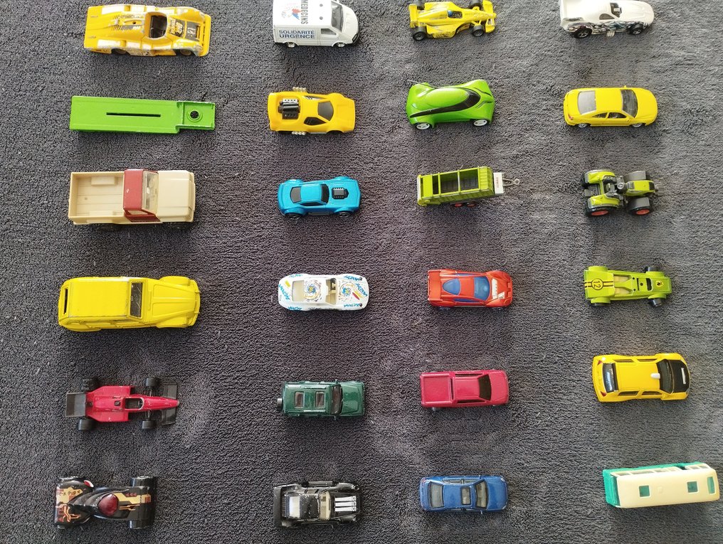 Majorette Hot Wheels Siku Corgi Tomte Norev Solido Tonka Different Scales
