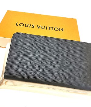 Louis Vuitton - Vintage Green Epi Leather Doucument Holder - Catawiki