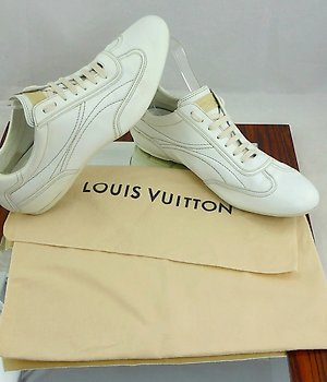 Louis Vuitton - LV Trainer Comic Motifs - Sneakers - Size: - Catawiki