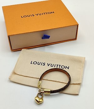 Louis Vuitton M6451F Monogram Canvas Crazy in Lock Bracelet Size 17