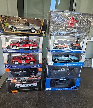 Maisto model cars for Sale in Online Auctions