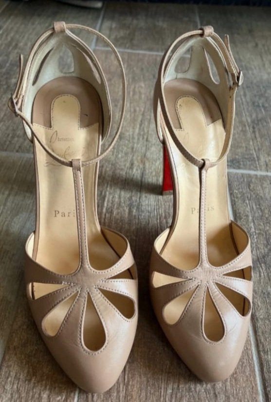 Louboutin retour sales