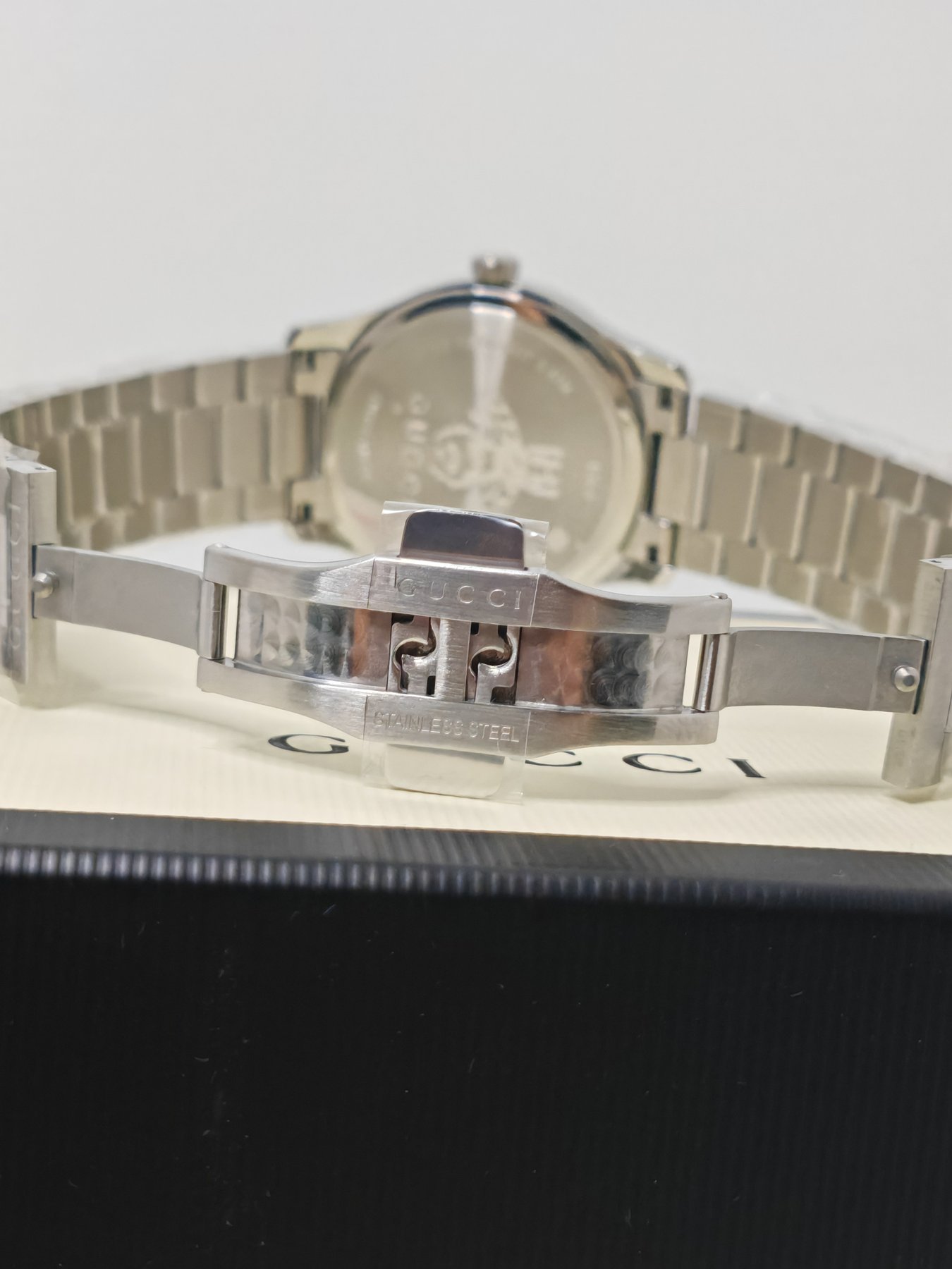 Gucci Gucci G Timeless 38mm Stainless Steel Watch New Condition NOS Active Guarantee YA1264028A Unisex 2024 auktion Catawiki