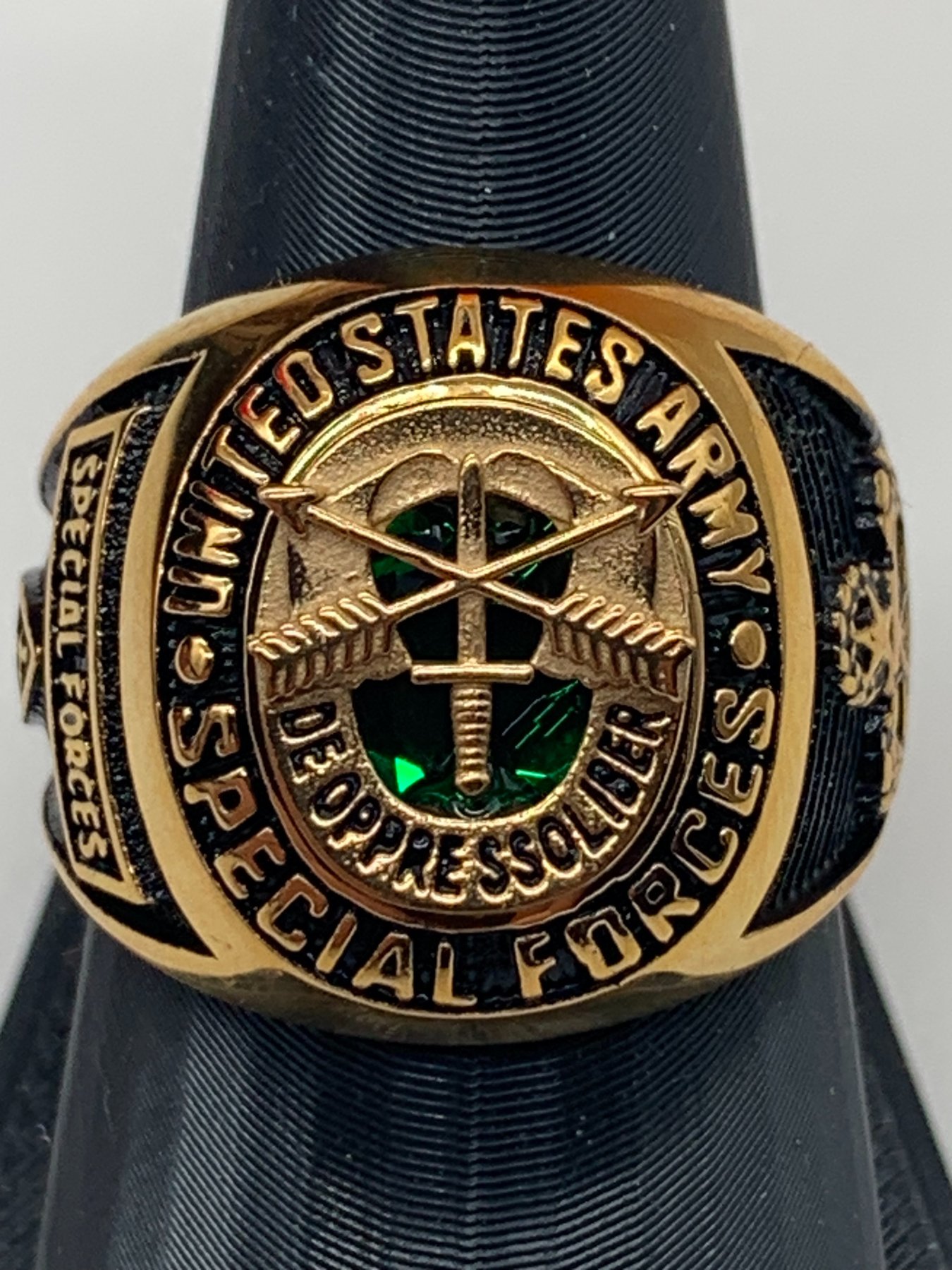 Army special forces ring online