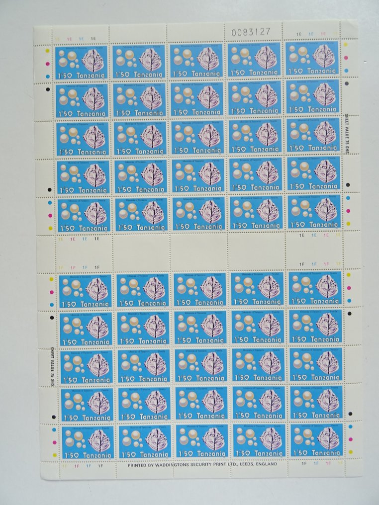 Lumea - Selecție de peste 300 (!) coli complete de timbre - într-un album XXL de coli. #2.1