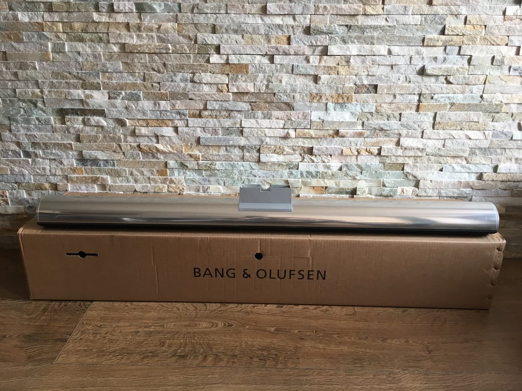 Bang & Olufsen - Beolab 3500 with Wall Bracket - Active speaker Speaker #2.1