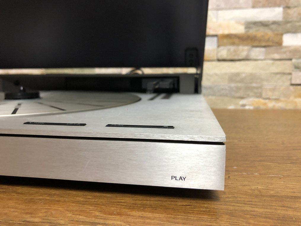 Bang & Olufsen - Beogram 5500  turntable with mmc4 Turntable #3.2