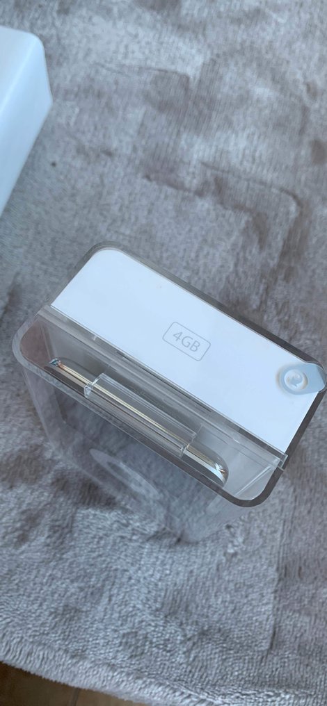 Apple - iPod nano iPod #1.0