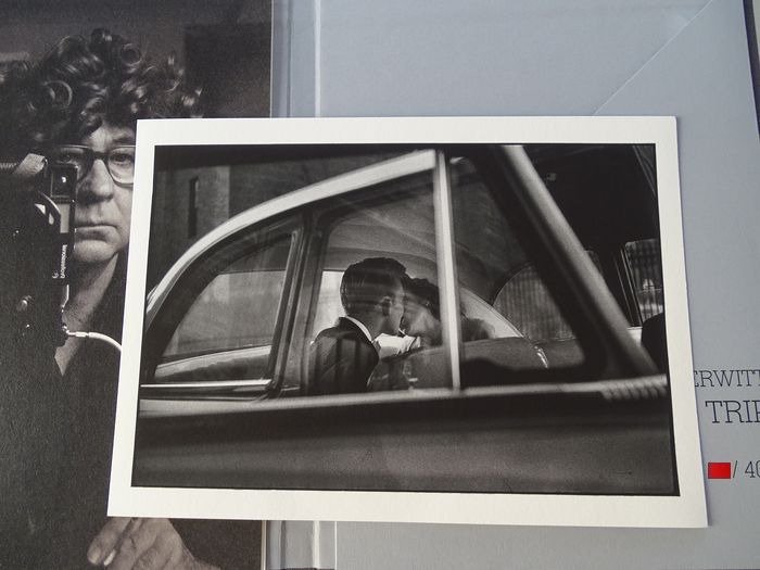 Elliott Erwitt - Round Trip [Original numbered photograph 354/400] - 2019 #4.3