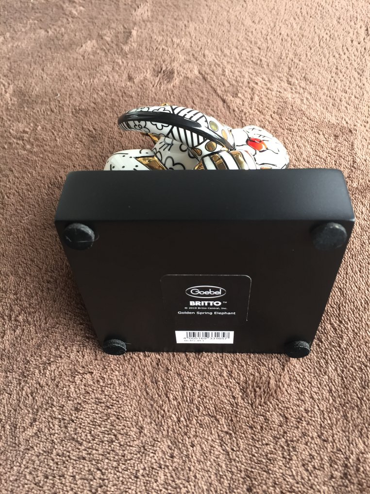 Romero Britto (1963) - Γλυπτό, Golden Spring Elephant - 14 cm - Πορσελάνη #3.2