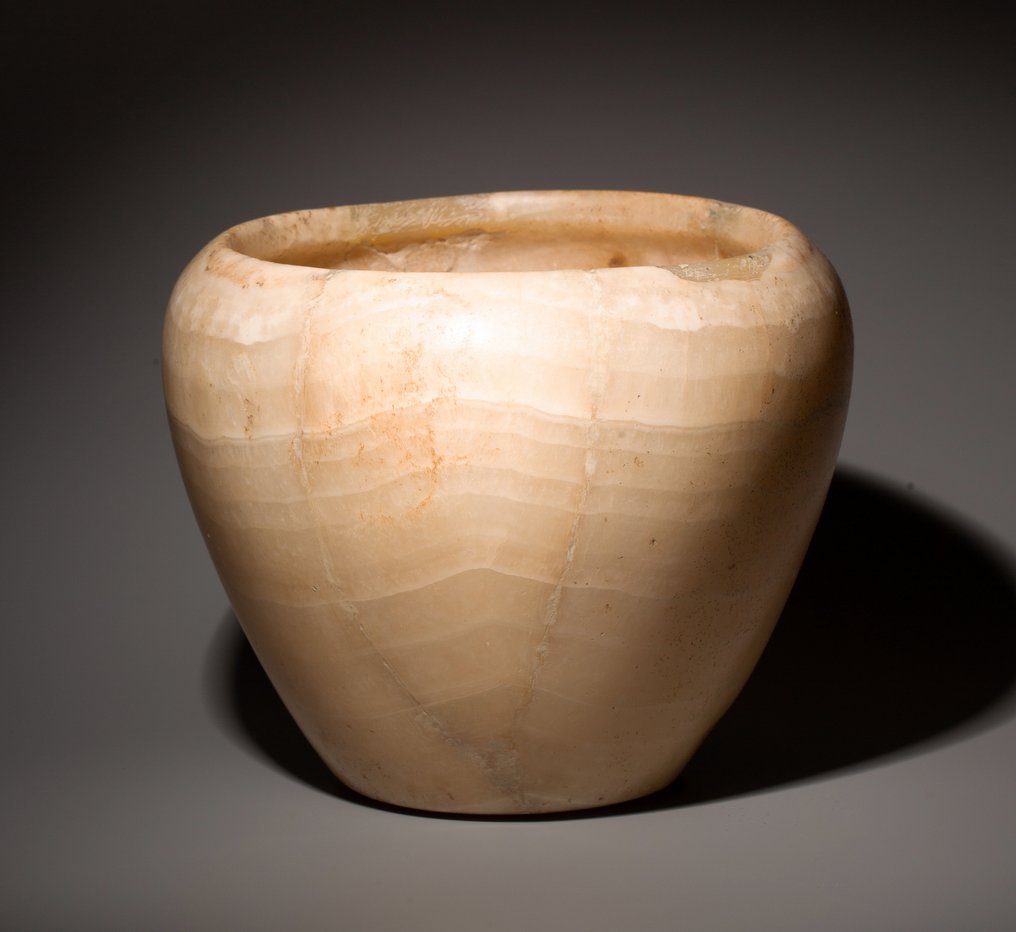 Αρχαία Αιγυπτιακή Αλαβάστρο Βάζο από την περίοδο Big Thinite. Διάμετρος 16 εκ. Εξ. Συλλογή Fouquet Abrial. #4.3