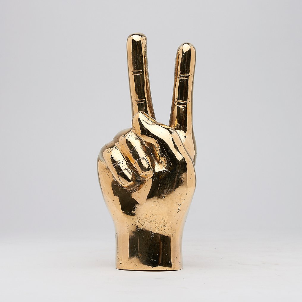 Sculpture, NO RESERVE PRICE - PEACE Hand Signal Sculpture in polished Brass - Link to video of this sculpture - 20 cm - Brass #1.1