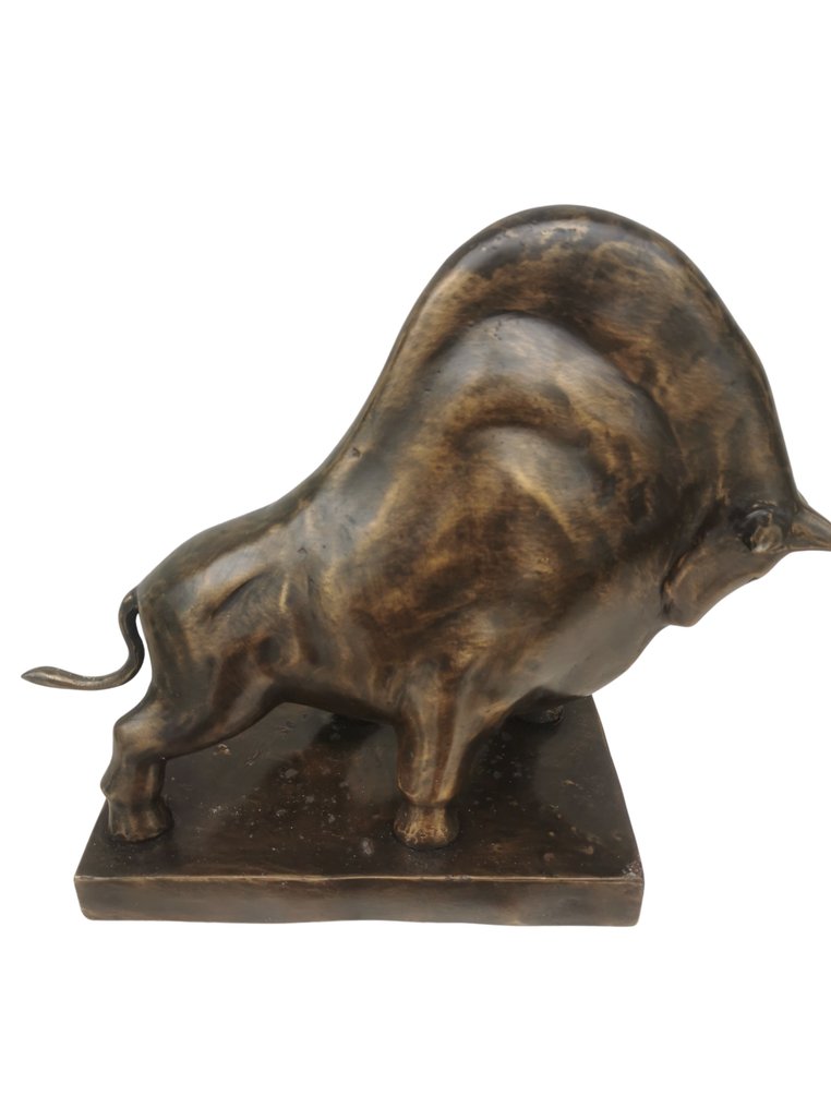 Veistos, A Spanish bull - 24 cm - Pronssi #1.2