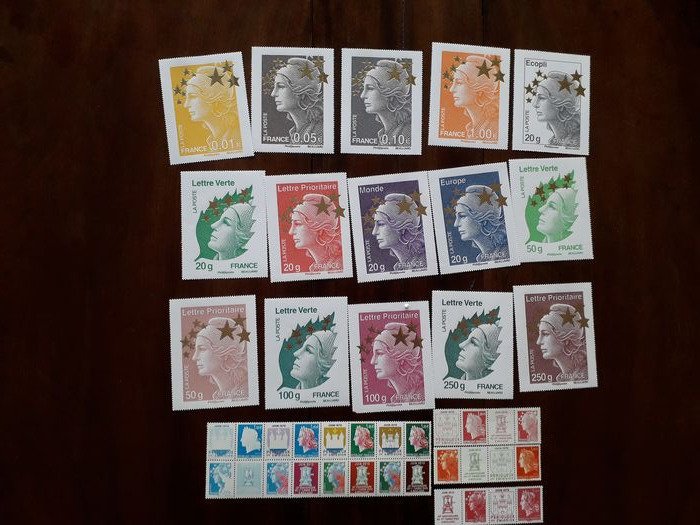 France 2010/2012 - Marianne Series from Boulazac Nos. 4459 to 4472 and Golden Star #1.0