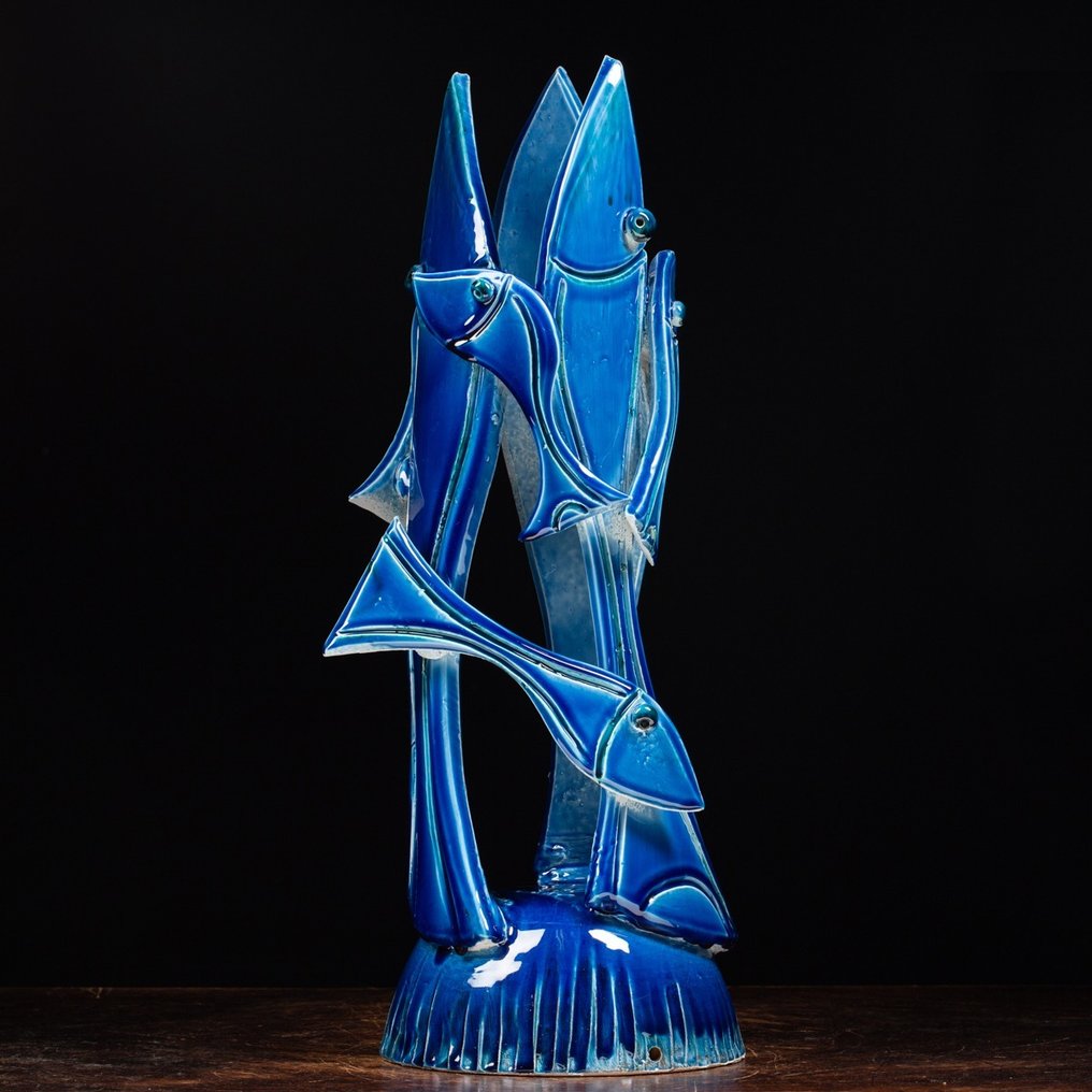 Sculpture, The Blue Fish Lamp - 560 mm - Artistique Fait Main - Figulus - Sculpture de Poisson en Céramique Vietri #2.1