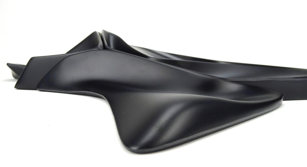 Alessi - Zaha Hadid - Centrepiece - ''Niche''  - Melamine Black #4.3