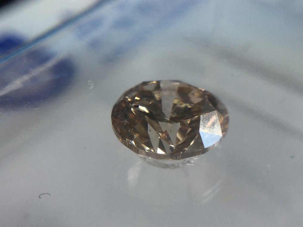 Diamante - 0.43 ct - Brillante - light brown - SI2 #2.1