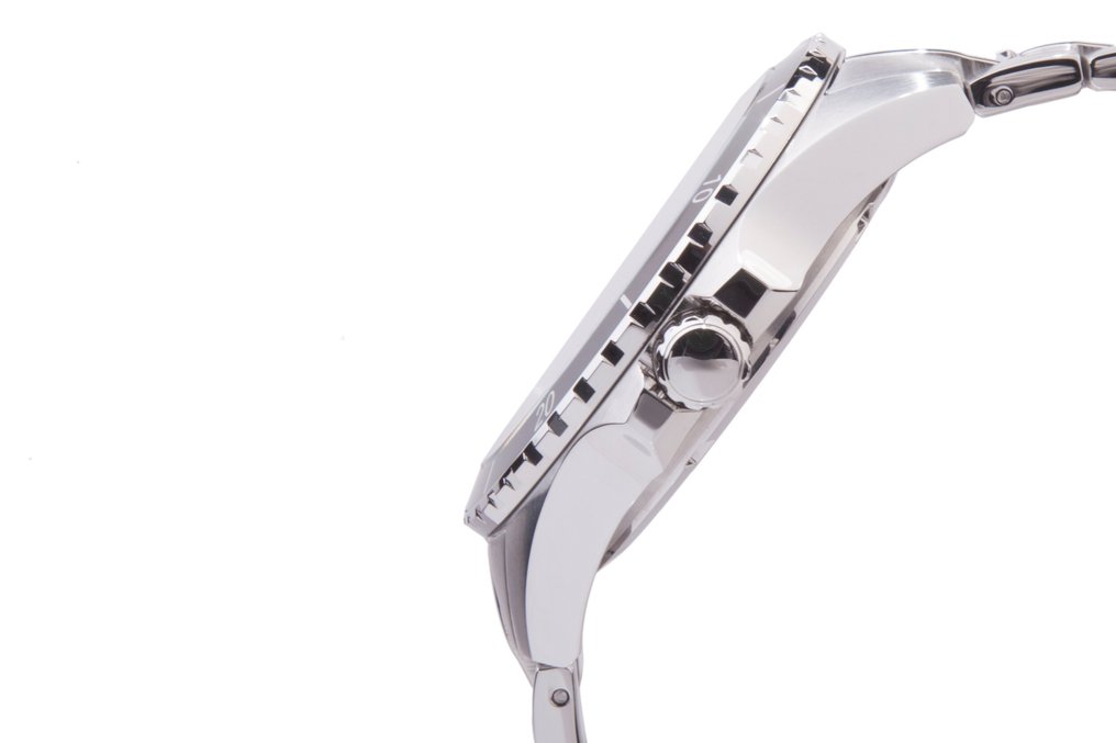 Star Wars Episode VII: The Force Awakens - Lot of 2 - Rotary Watches (Silver & Black) - see images - Rotary #3.2