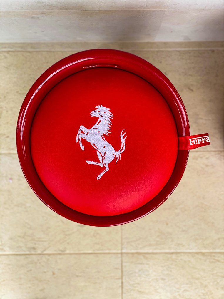 Ferrari Feature Chairs - PK Werks #4.3