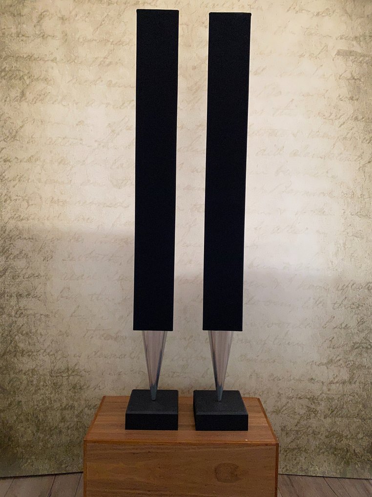 Bang & Olufsen - BeoLab 8000 active with Line in for Bluetooth & WiFi Speaker set #1.0