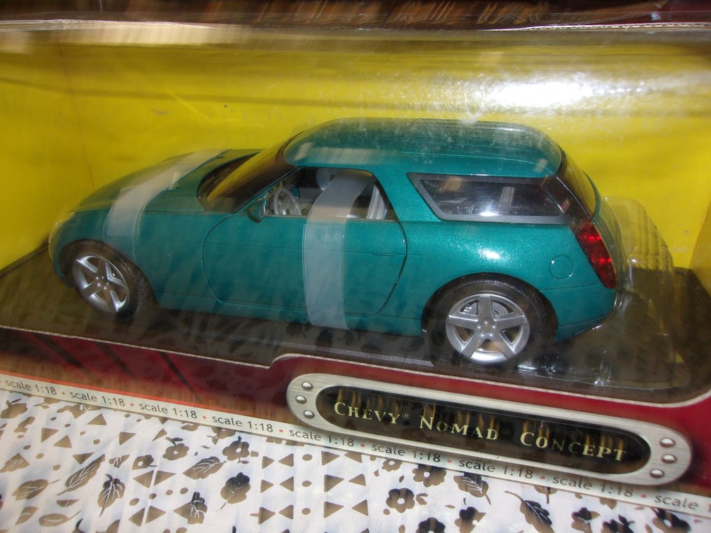 Sun Ming 1:18 - 模型小城市車 - Chevy Nomad Concept #2.1