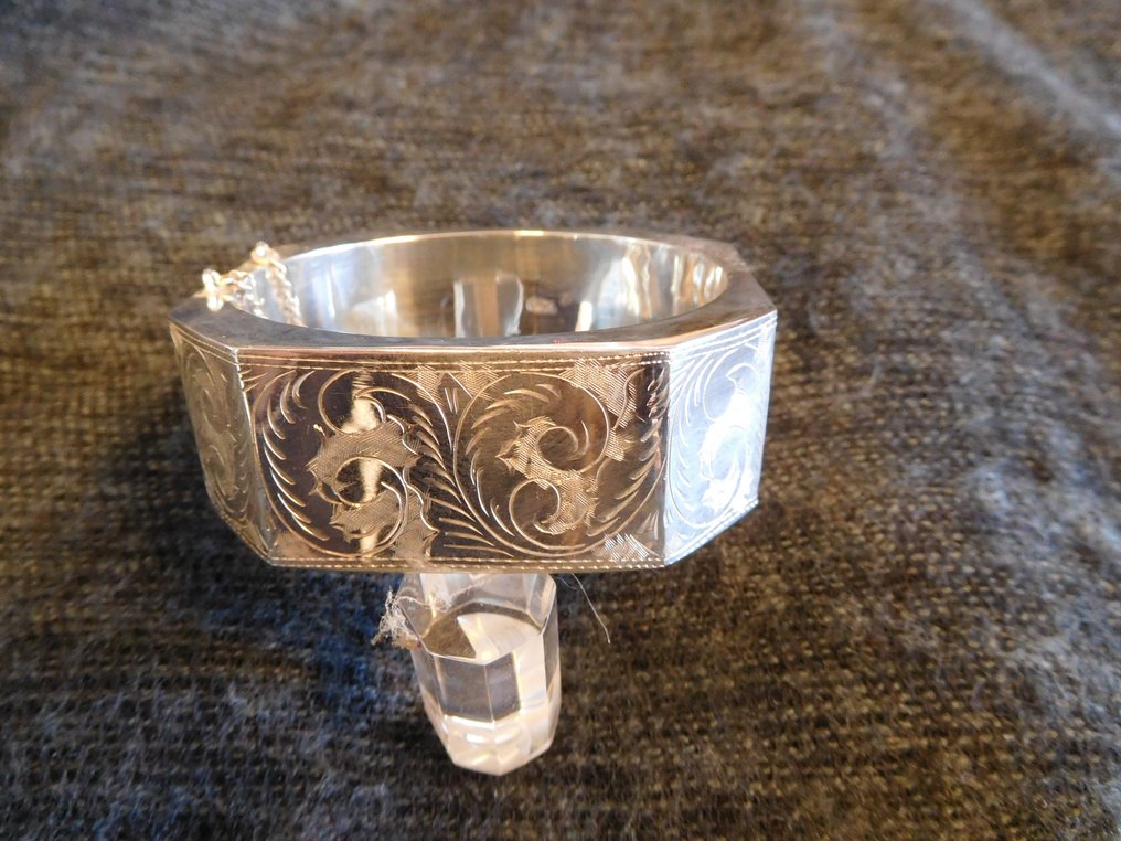 Silver - Bracelet #1.0
