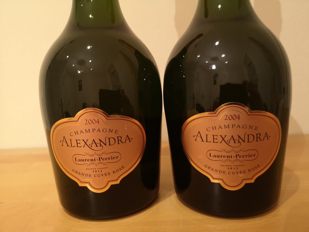 2004 Laurent-Perrier, Alexandra Rose - Champagne Brut - 2 Garrafas (0,75 L) #1.2