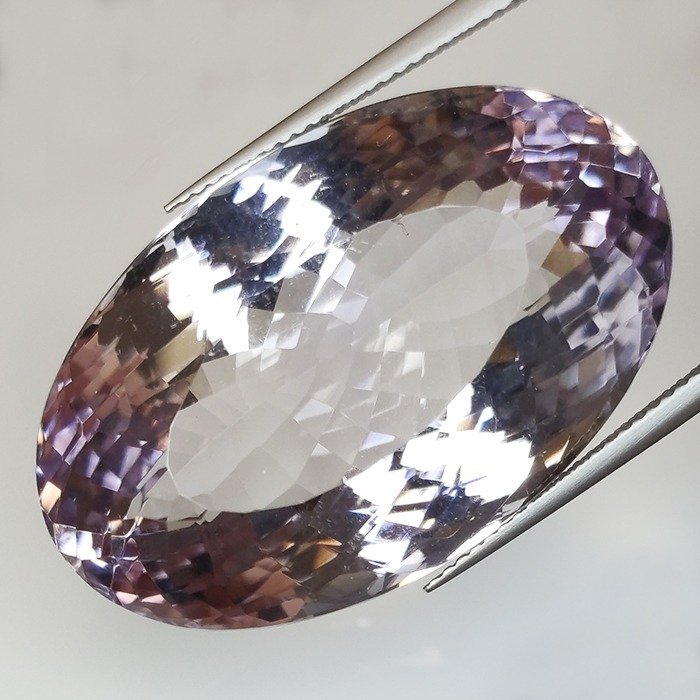 Ametiszt  - 74.00 ct - Instituto Gemólogico Español (IGE) #2.1
