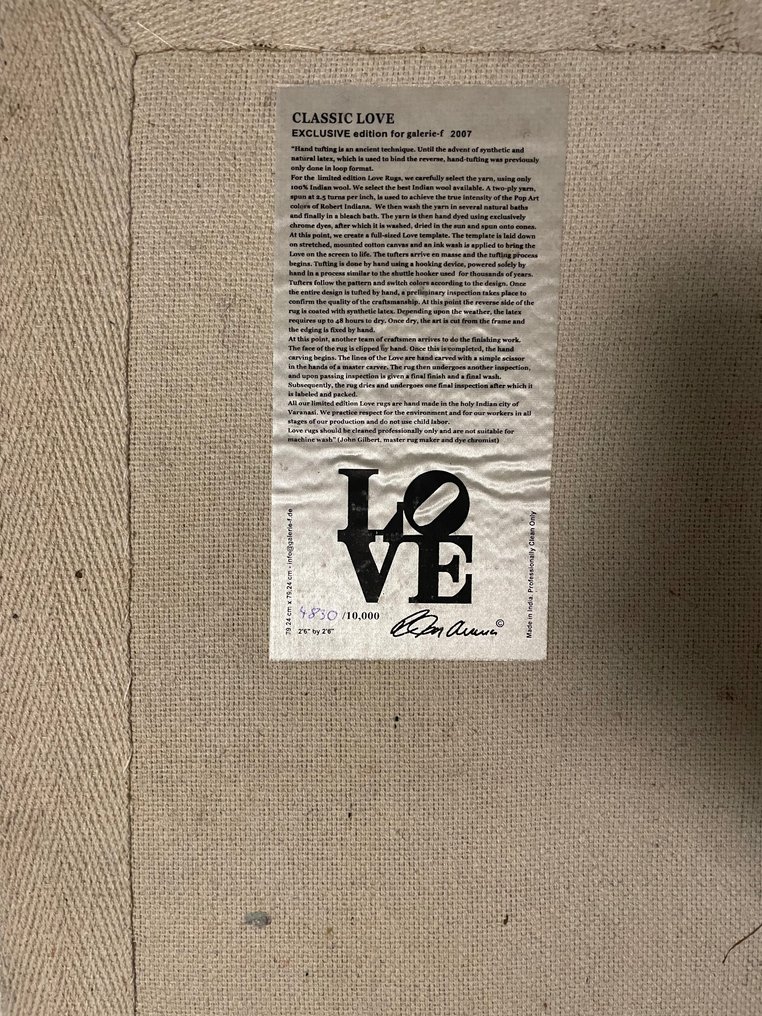 Robert Indiana (1928-2018) - Classic LOVE - exklusiver limitierter Kunstteppich, nummeriert, mit Zertifikat rückseitig #4.3