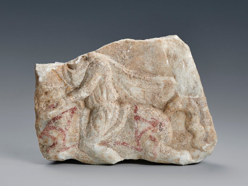 Rzymski Marmur Fragmentaryczna płaskorzeźba z pozostałościami polichromii - 21×17×.. cm #1.1