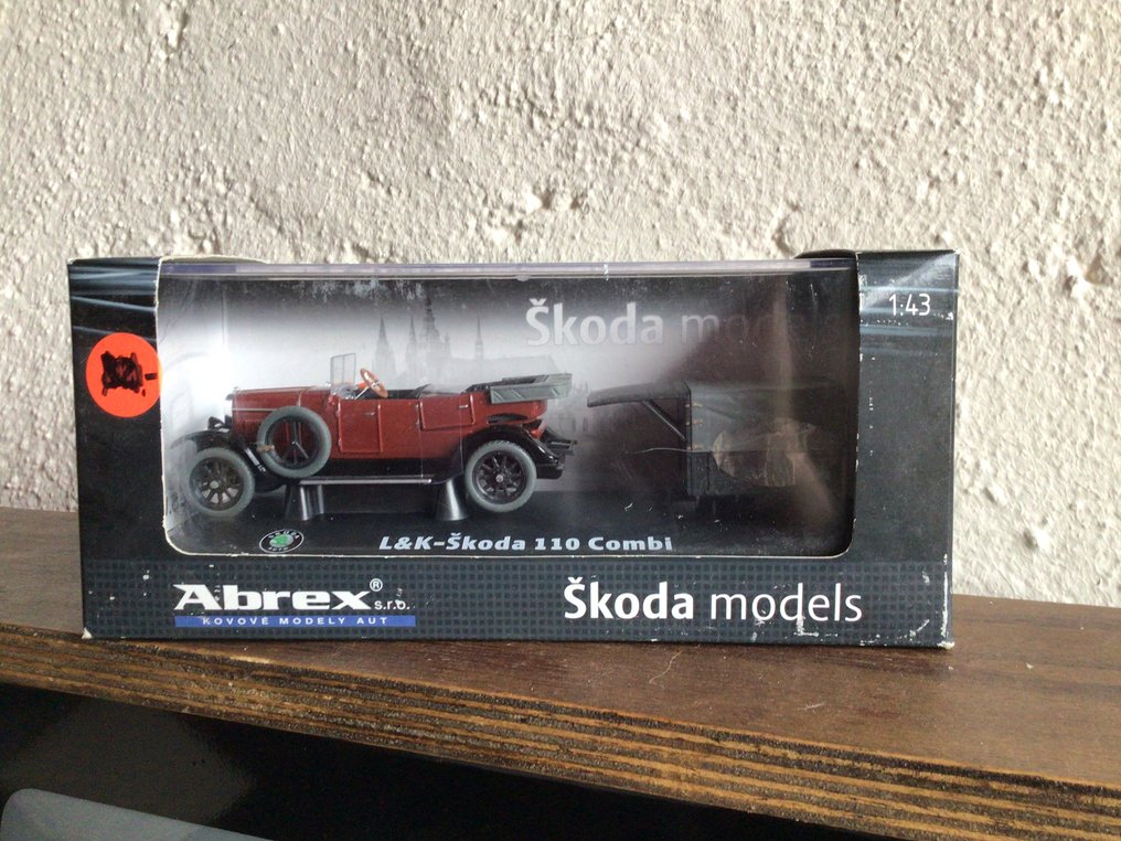 Abrex 1:43 - 模型汽车 - L&K-Skoda 110 Combi 受欢迎的收藏模型 限量版 全新未开封 #4.3