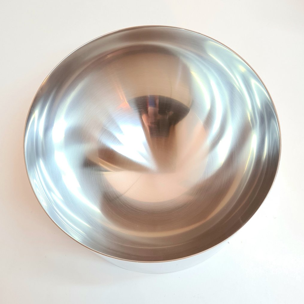 Stelton - Arne Jacobsen - Skål - Cylinda Line - Salad Bowl - Børstet rustfrit stål #3.2