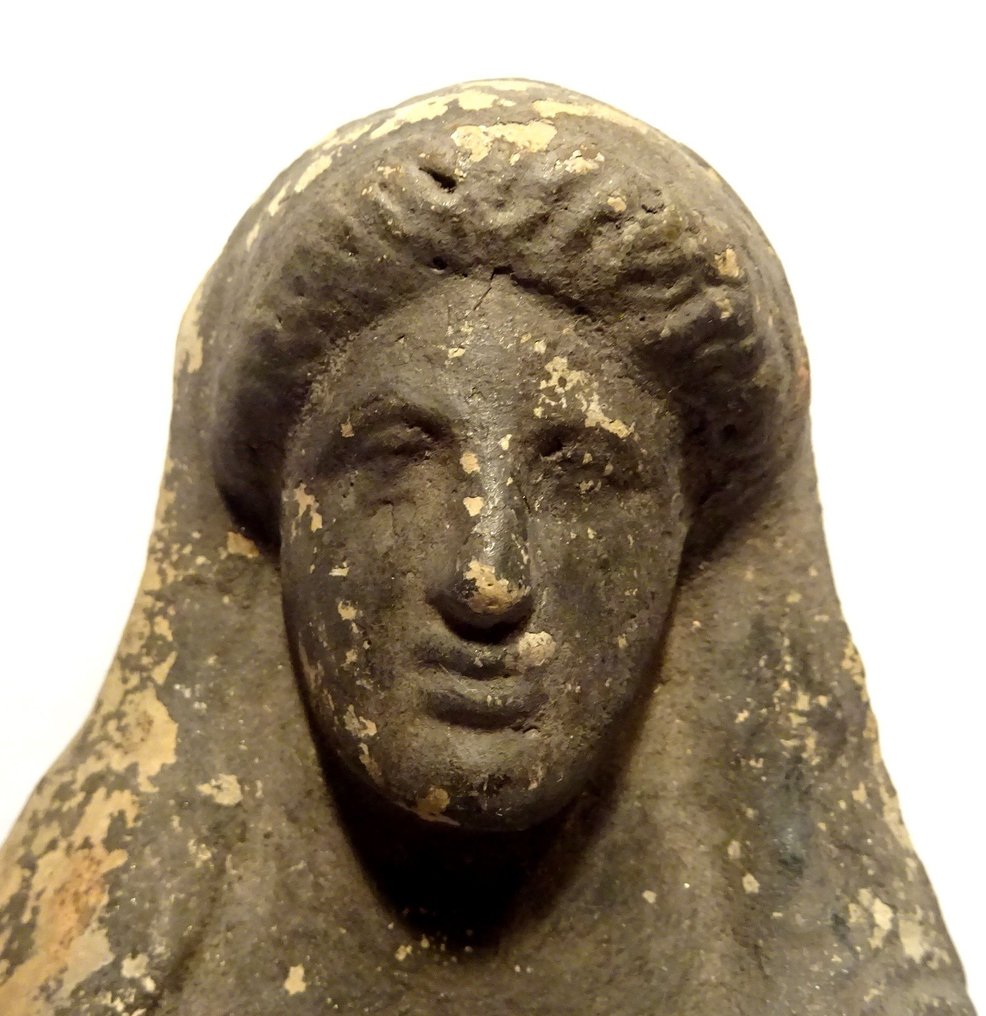 Altgriechisch, Terracotta - Sehr großes Votivprotom einer jungen Frau - 5. Jahrhundert v. Chr - 16.7×12.7×4.1 cm #1.2