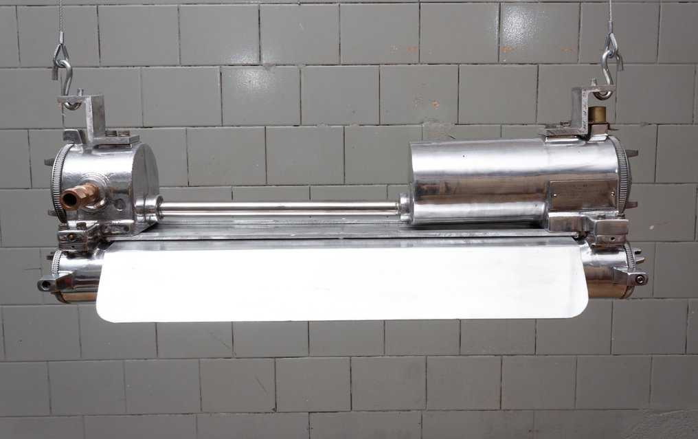 Dea Yang - DEA YANG - Hanging lamp - Steel, Aluminium #1.0