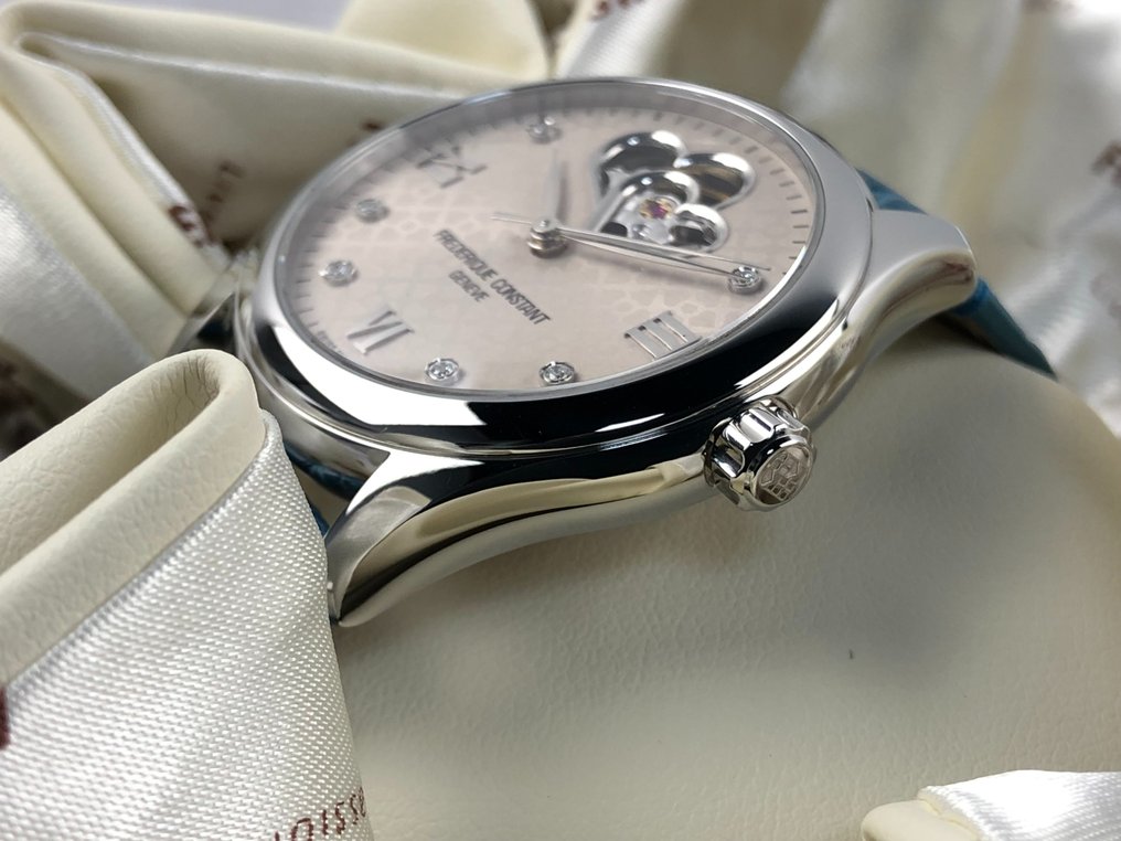 Frédérique Constant - Double Heart Beat Diamonds Automatic - FC-310LGDHB3B6 - Women - 2020+  #3.2