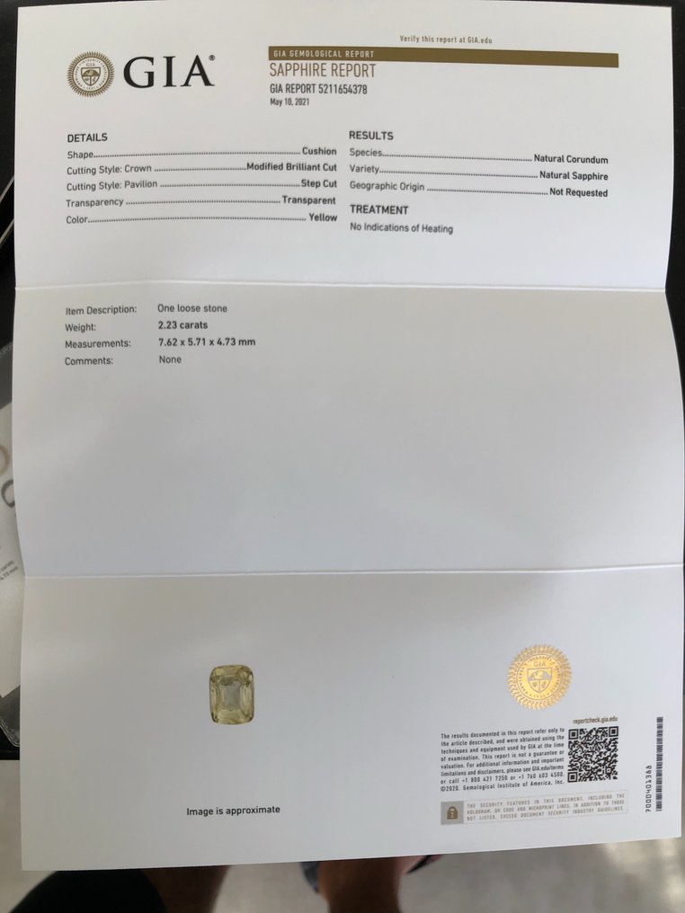 1 pcs  Jaune Saphir  - 2.23 ct - Gemological Institute of America (GIA) #1.0