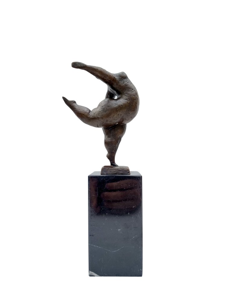 Αγαλματίδιο - Dancing lady - Μπρούντζος, Μάρμαρο #1.0