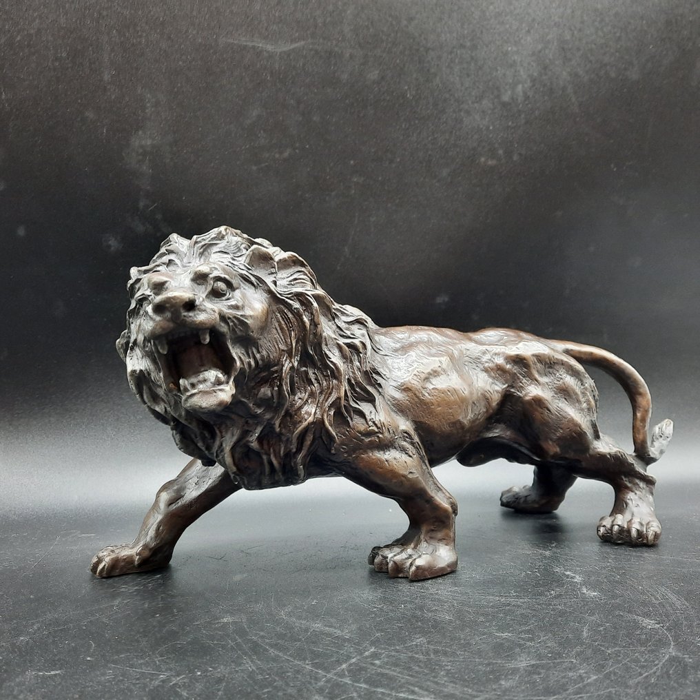 Statue, Large Bronze Lion 32cm Handmade 0 cm Bronze Catawiki
