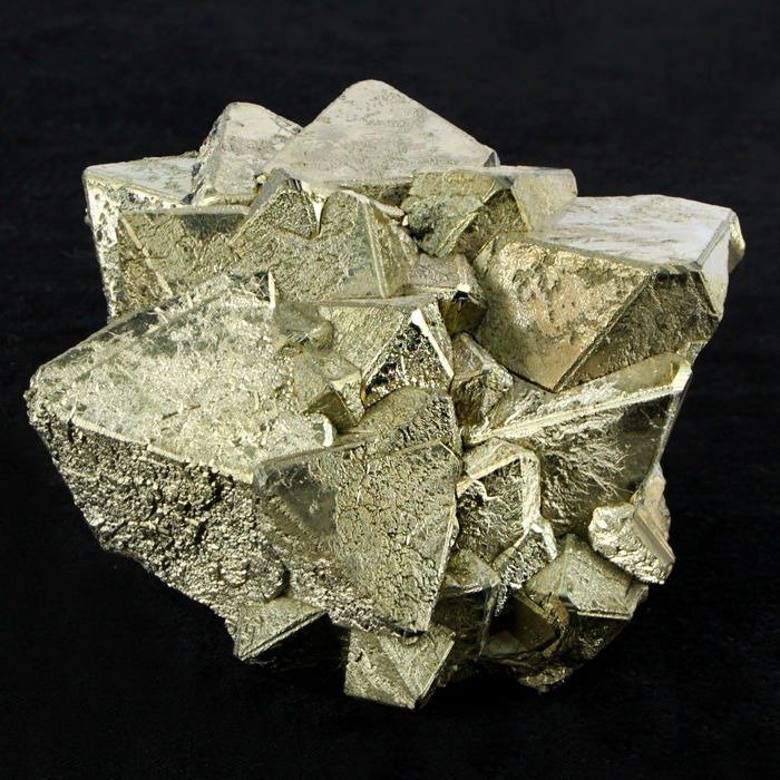 Octahedron Formation - Exclusive Pyrite Specimen - Huanzala Mines - Height: 120 mm - Width: 120 mm- 1091 g #1.1