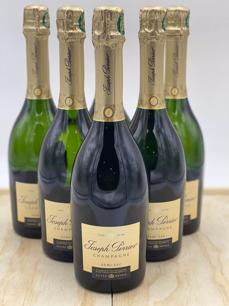Joseph Perrier, Cuvée Royal - Σαμπάνια Demi-Sec - 6 Bottles (0.75L) #1.0