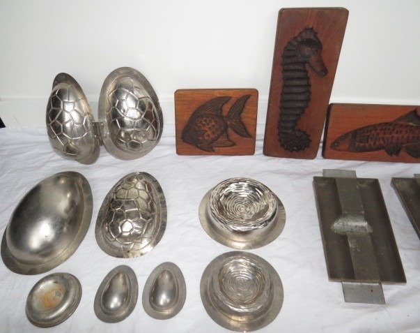 Verschillende bakkers/chocolaterie gereedschap: zoals vele chocoladevormen, marsepeinvormen, - Mold  #2.1