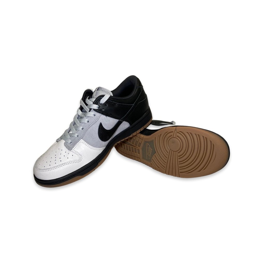 Nike - Sneaker - Größe: Shoes / EU 41 #1.1
