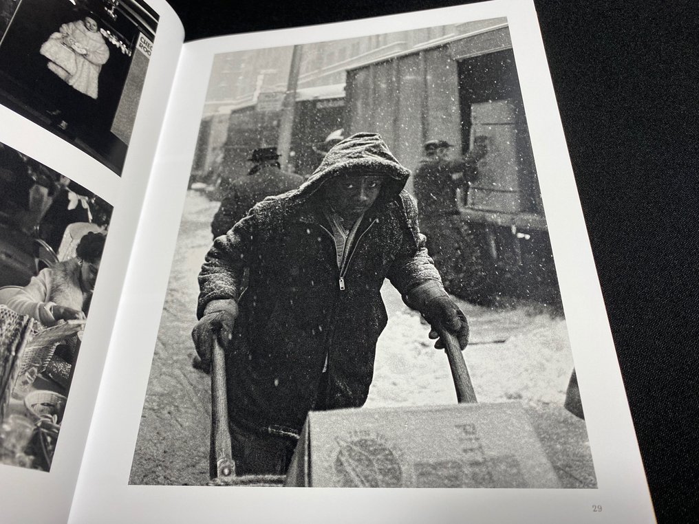 SIGNED; Thomas Hoepker - The way it was. Road Trips USA (LAST BOOK DURING LIFE-TIME, MINT CONDITION) - 2022 #3.2