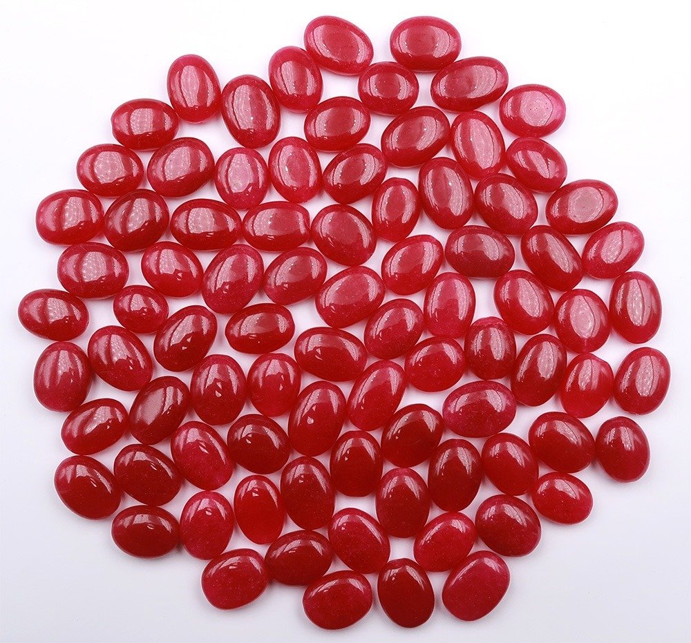 抛光珍珠，红宝石——1037克拉 雕刻- 207 g - (84) #1.0